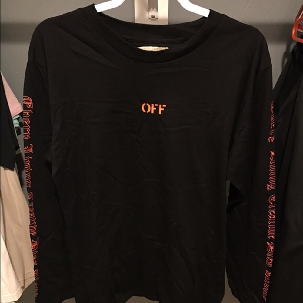 ❤️SOLD❤️ OFF WHITExVLONE Long Sleeve Sweater Black